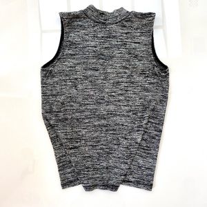 Rag & Bone sleeveless knit tank with open back size XS